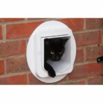 Sureflap Large Chatiere with connected electronic chip - white - 178 mm x 170 mm (delivered without the hub) - Image 3