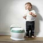 Mini toilet - THERMOBABY - Sage Green - Comfortable with flushing sound - Image 5