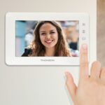 Videophone - THOMSON - 2-wire color - 7" screen - Dual Tili control – Bild 3