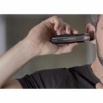WAHL 05604-616 - Deluxe Travel Kit - Precision trimmer lithium-ion battery and toiletry bag - Rotating head - Comb - Image 5