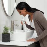 Waterpik WF-13 Pearl Dental Jet - White - Cordless - Rechargeable - 2 Pressure Levels - 4 Tips - Image 4