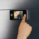 YALE Digital Peephole - LCD 3.2 screen - For Door - Thickness 38-110 mm - Image 4