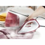 DOMO DO7114S - Iron with steam generator - 5 bar - Continuous steam 120g / min - Water tank 1,2L - Ceramic soleplate - Image 3