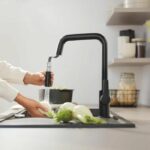 Kitchen faucet - Single-lever sink mixer - Matte black - High U-shaped spout - Pull-out spray - GROHE Start - 306312430 - Image 6