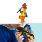 LEGO 60401 City Construction Road Roller, Model Truck Toy with Worker Minifigures - Image 4