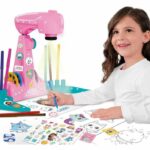 Drawing Projector - LISCIANI GIOCHI - Gabby and the Magic House - Accessories Included - Various Models - Image 2