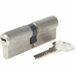 YALE Releasable Lock Cylinder - For Exterior / Entrance Door - 6 Pins - 4 Keys - 40 x 40 mm - Image 2