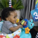 BABY EINSTEIN Ocean Explorers Curiosity Cove 2 in 1 educational play area and floor toy, maximum weight 11kg, from 6 months – Bild 3