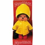BANDAI Monchhichi - Iconic raincoat 20 cm - Yellow – Bild 3