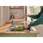 Kitchen faucet - Single lever sink mixer - Chrome - High C-shaped spout - Pull-out aerator - GROHE StartLoop - 30556000 - Image 2
