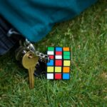 RUBIK'S CUBE 3x3 KEY RING (tray) - Image 2