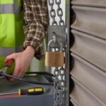 Brass padlock - YALE - Y110B/60/132/1 - 60 mm - Hardened steel shackle - 3 keys - For access hatches, chains, ladders, gates - Image 4