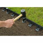 NATURE Polypropylene and polyethylene turf trim - 16 anchors - H 4,5 x (4 x L100) cm - Black - Image 5
