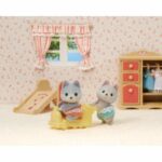 Sylvanian Families - The Husky Twins - Image 2