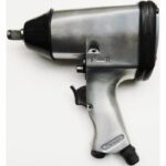Pneumatic impact wrench 1/2