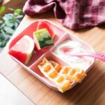 BEABA Silicone lunch set 2 pieces compartmentalized - pink - Image 4